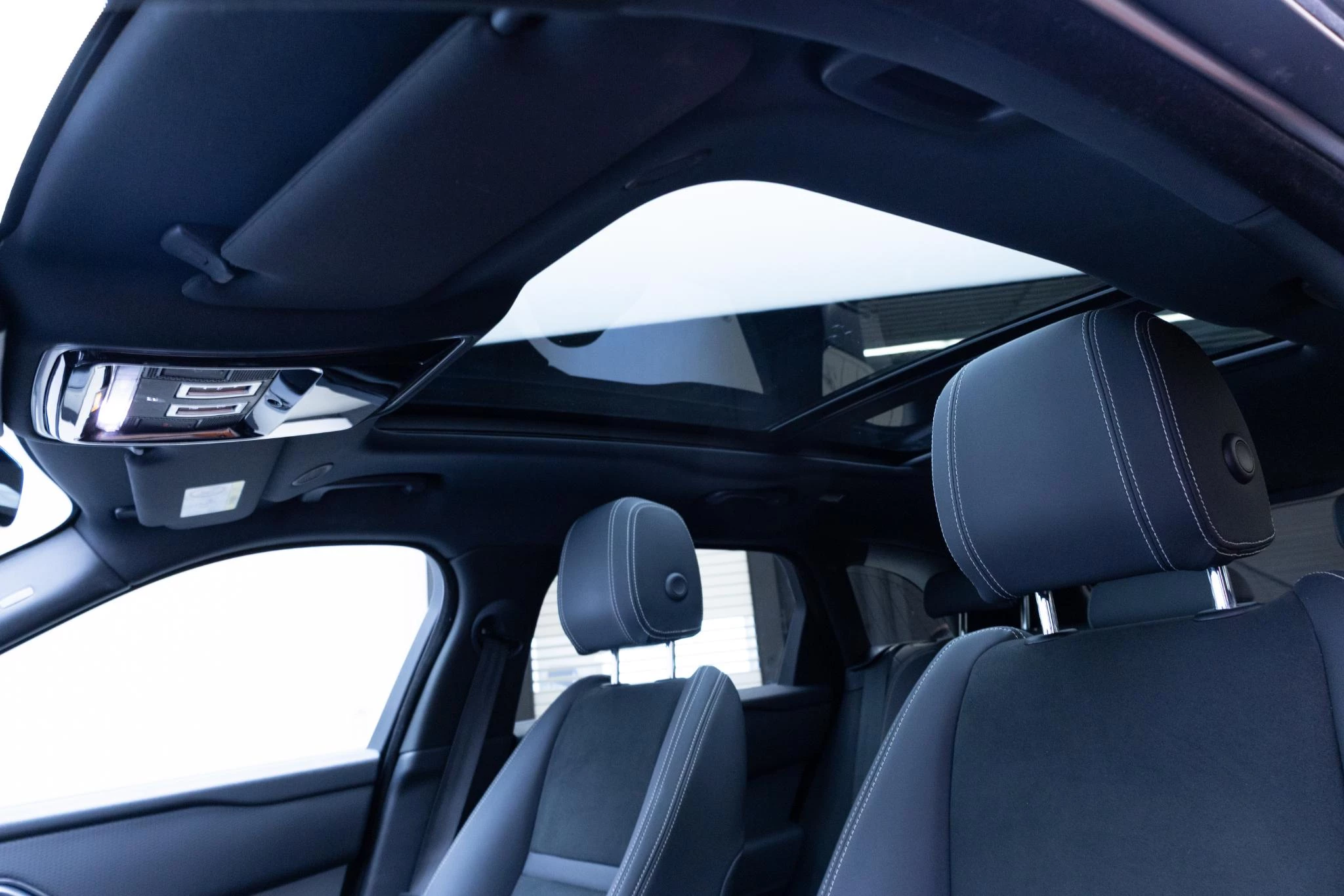 Hoofdafbeelding Land Rover Range Rover Velar
