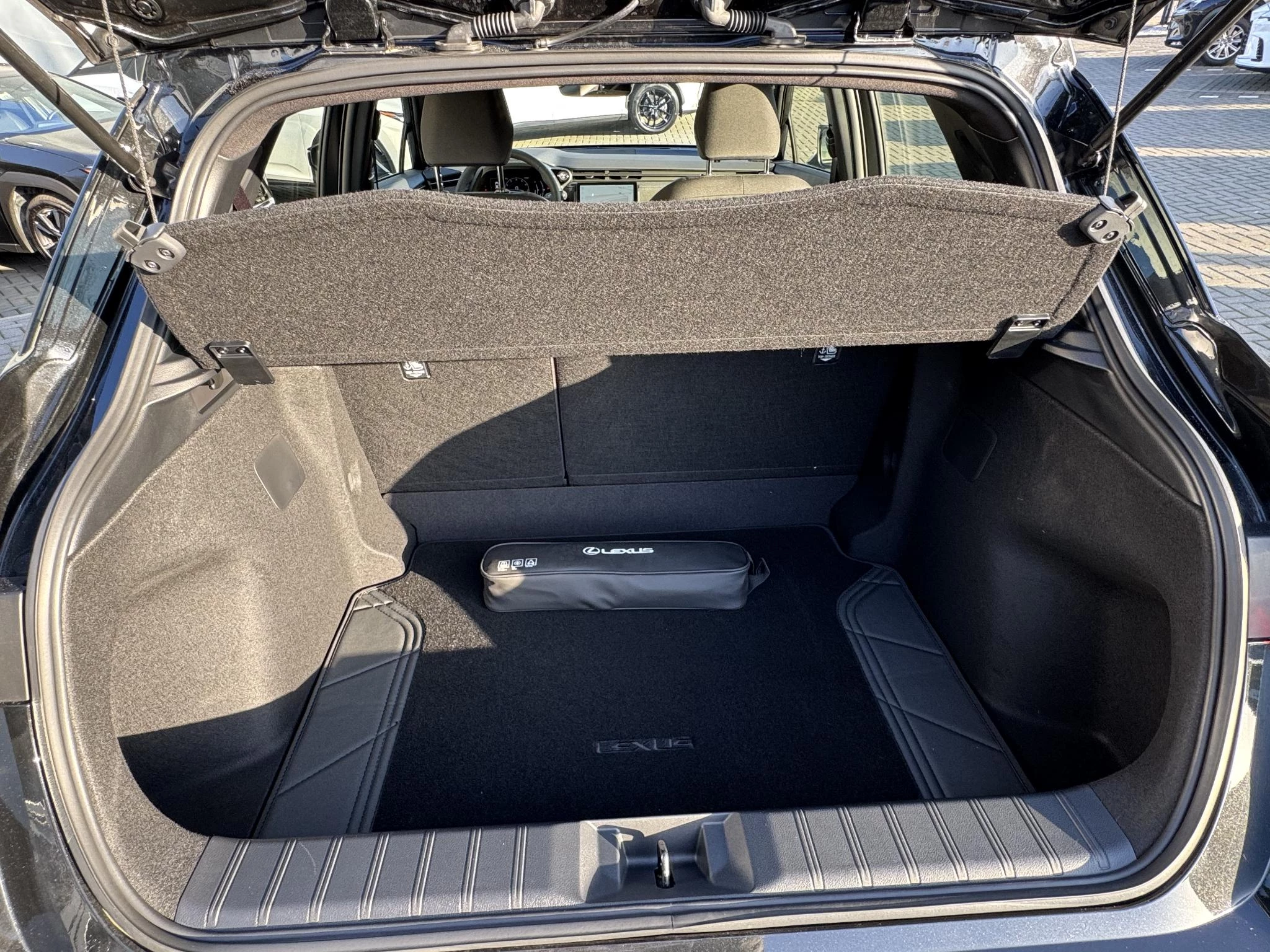 Hoofdafbeelding Lexus LBX