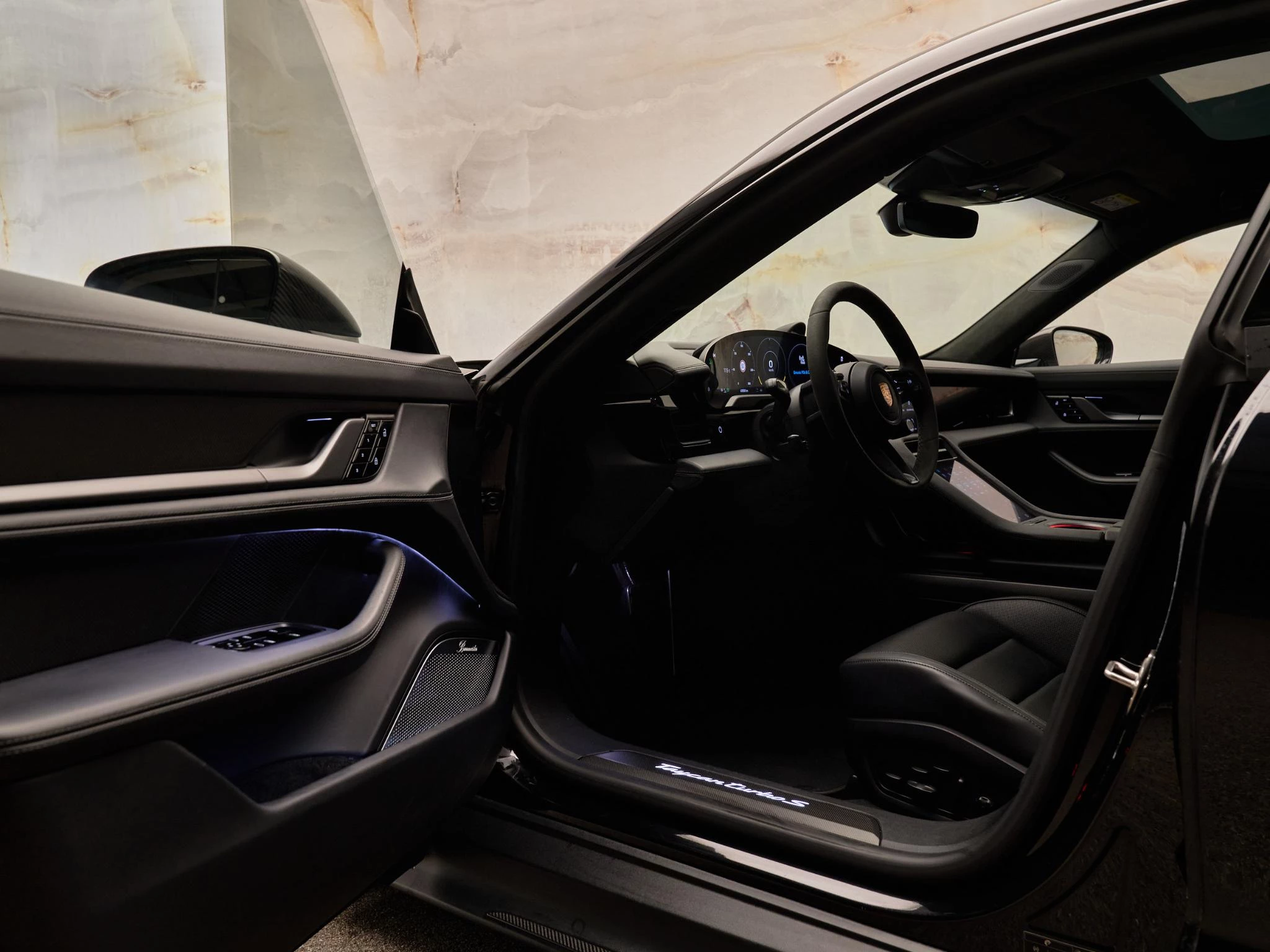 Hoofdafbeelding Porsche Taycan