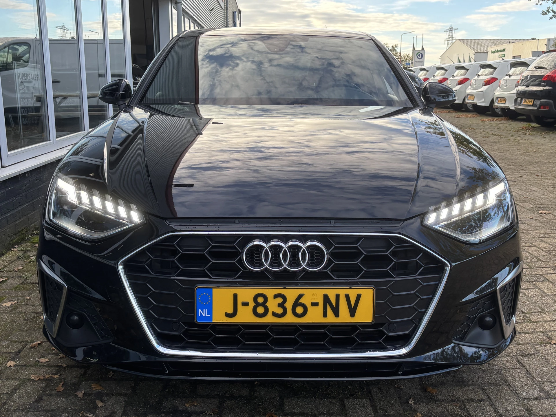 Hoofdafbeelding Audi A4