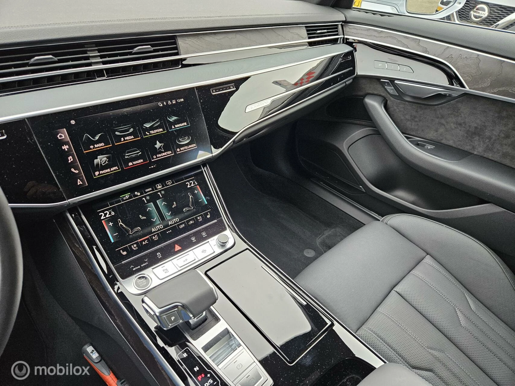 Hoofdafbeelding Audi A8