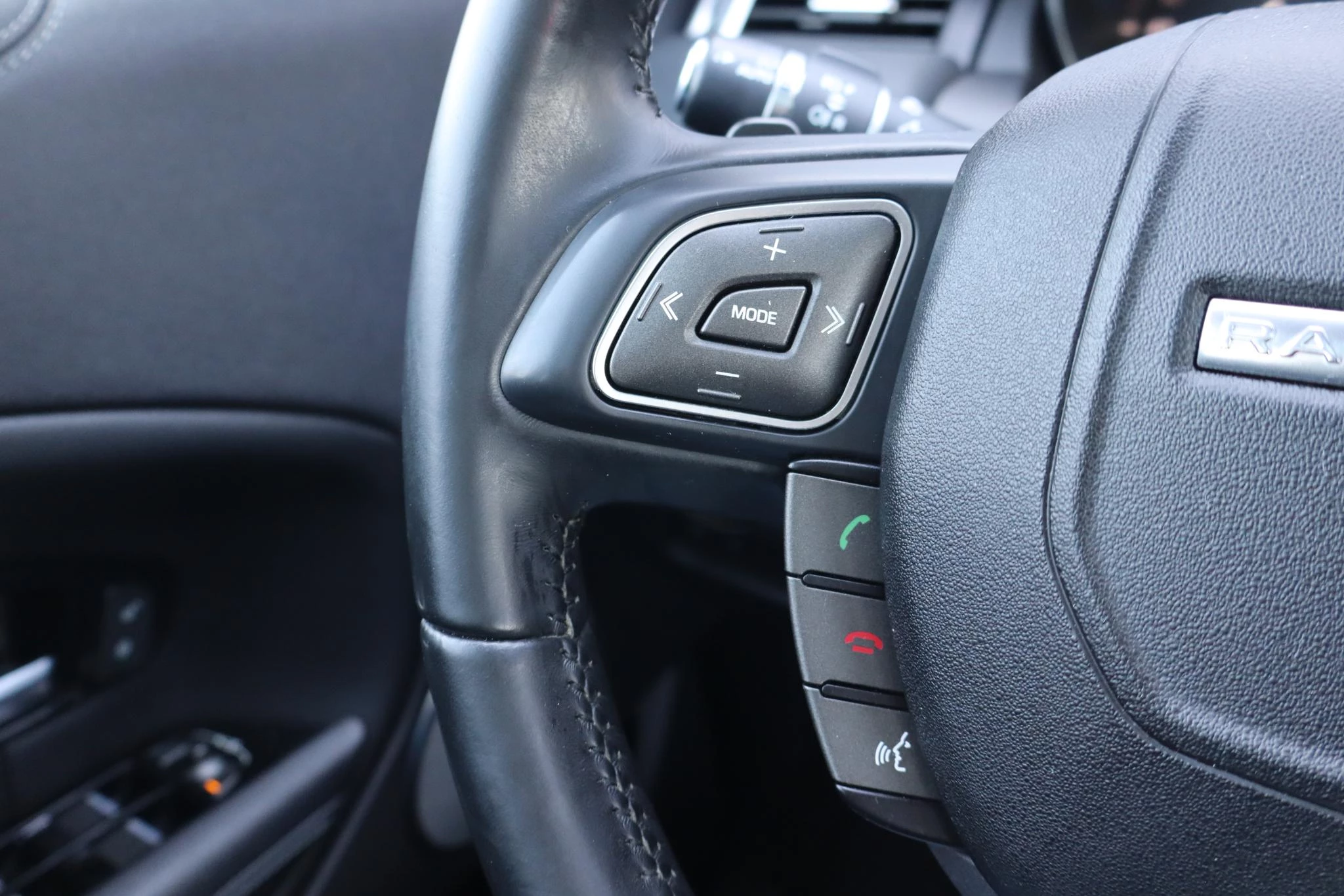 Hoofdafbeelding Land Rover Envogue