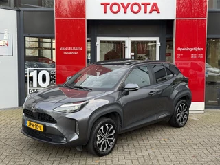 Toyota Yaris Cross 1.5 Hybrid 115 Dynamic APPLE/ANDROID STOEL/STUURVERWARMING NAVI AD-CRUISE PRIVACY-GLASS 17"LM-VELGEN