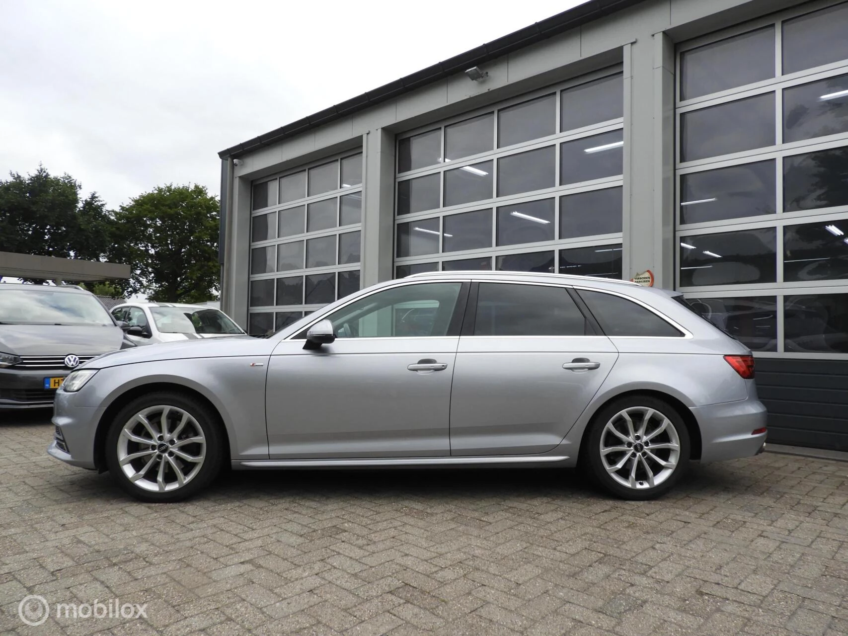 Hoofdafbeelding Audi A4