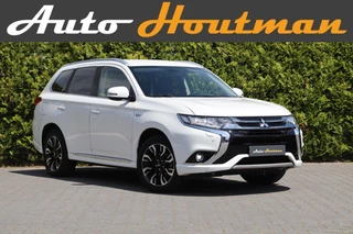 Mitsubishi Outlander 2.0 PHEV 203 Pk🔥 Mitsubishi Outlander 2.0 PHEV 203 PK ⚡ |Rockford Audio CarPlay 📱 | Adaptive Cruise 🚀 | Leder 🛋️ | Camera 📸 | Parelmoer Wit ✨
