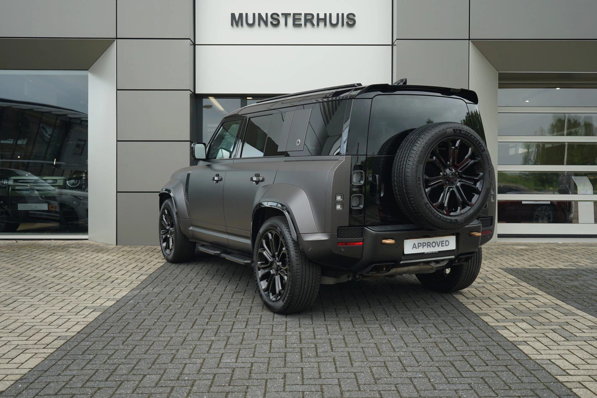 Hoofdafbeelding Land Rover Defender