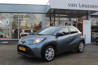Toyota Aygo X PLAY APPLE/ANDROID NL-AUTO AD-CRUISE AIRCO PARKEERCAMERA