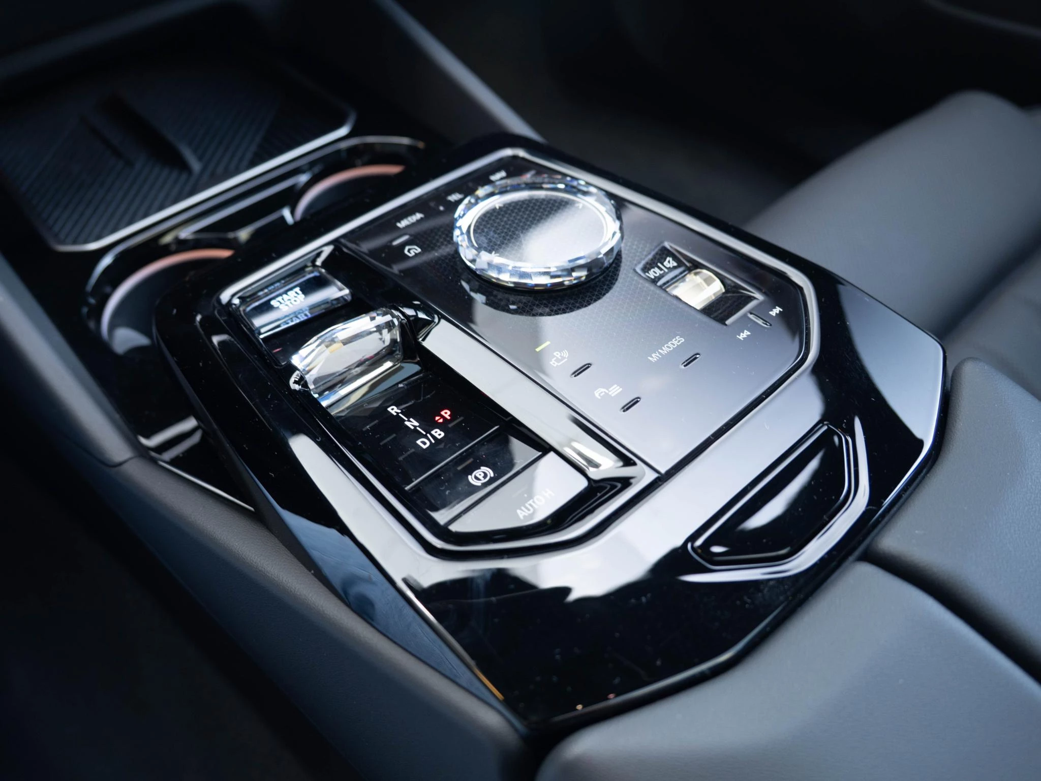 Hoofdafbeelding BMW i5