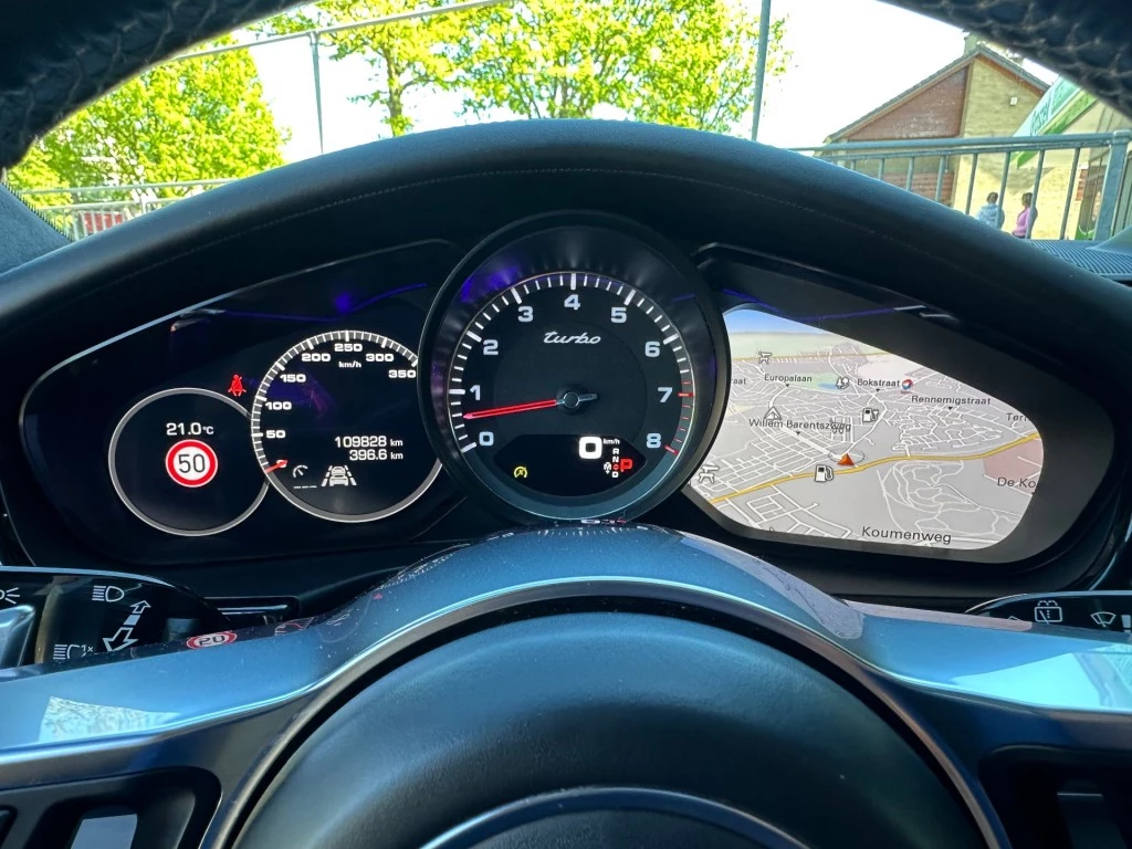 Hoofdafbeelding Porsche Panamera