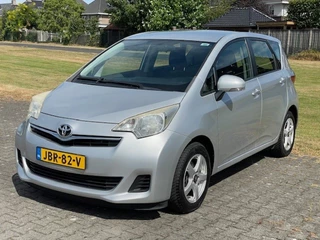 Hoofdafbeelding Toyota Verso-S Toyota Verso-S 1.3 VVT-i Aspiration Automaat/ Airco/ Camera/ LM