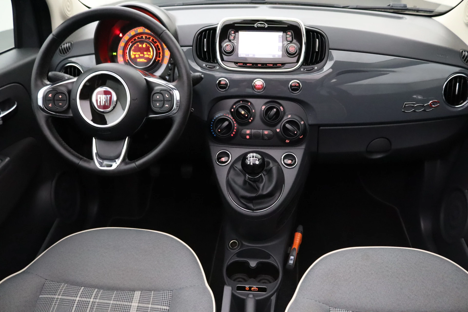 Hoofdafbeelding Fiat 500C