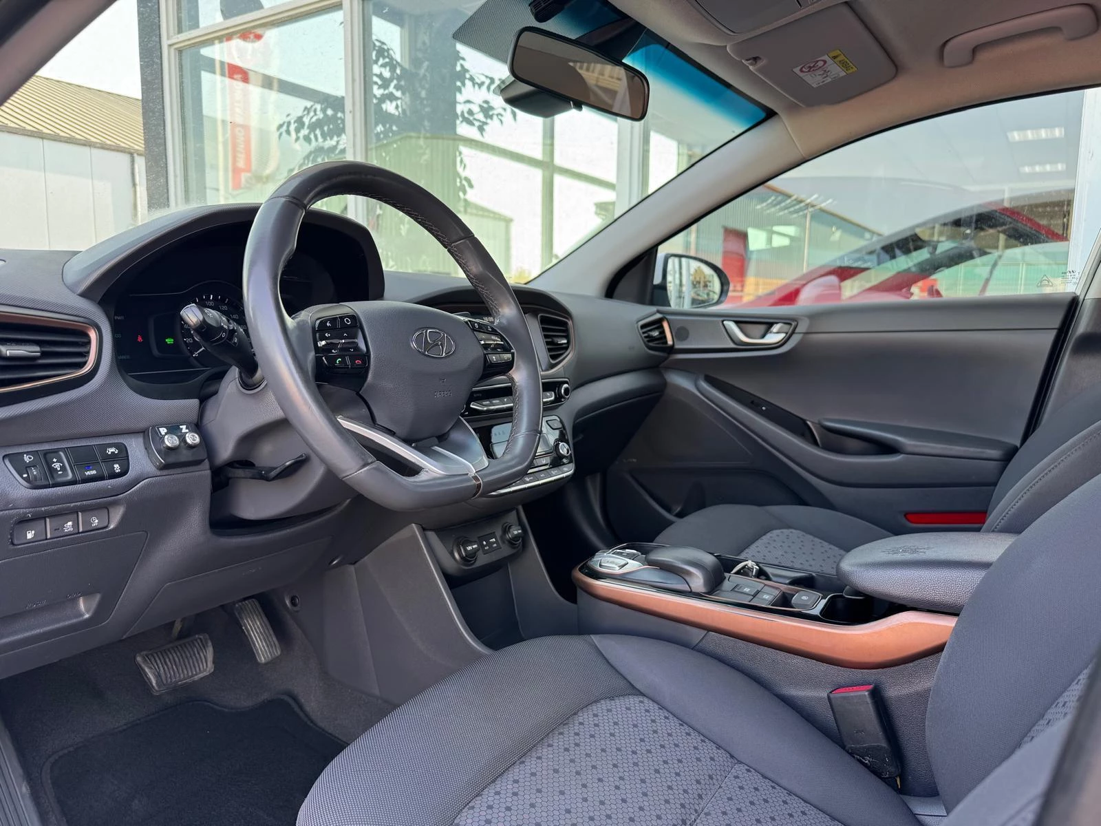 Hoofdafbeelding Hyundai IONIQ