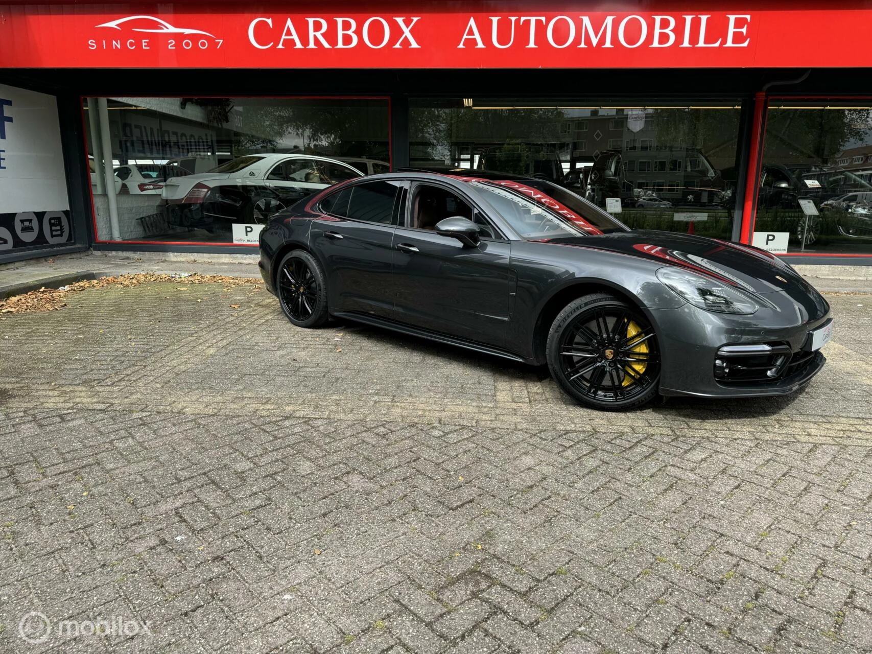 Hoofdafbeelding Porsche Panamera