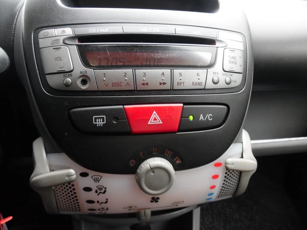 Hoofdafbeelding Peugeot 107