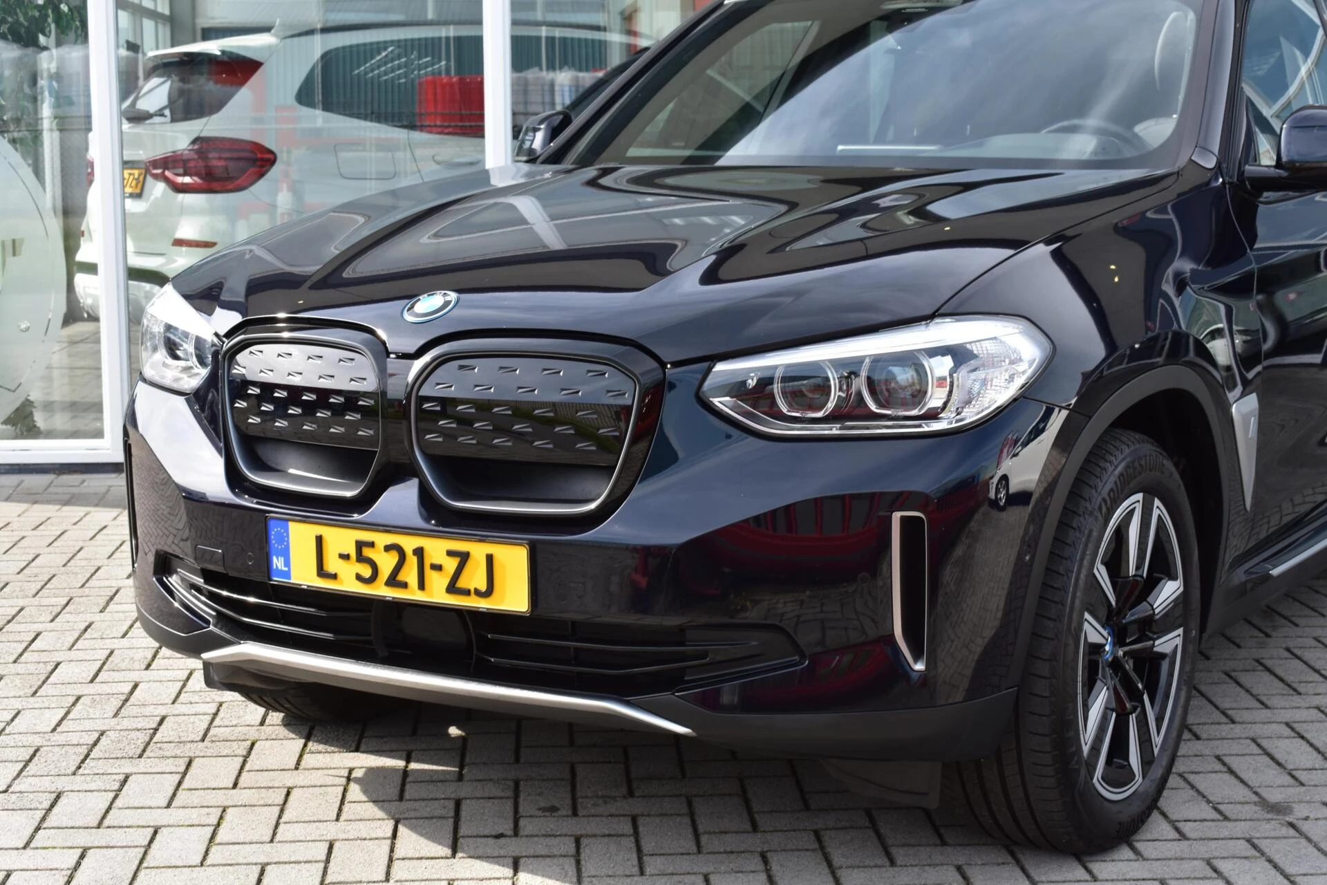 Hoofdafbeelding BMW iX3