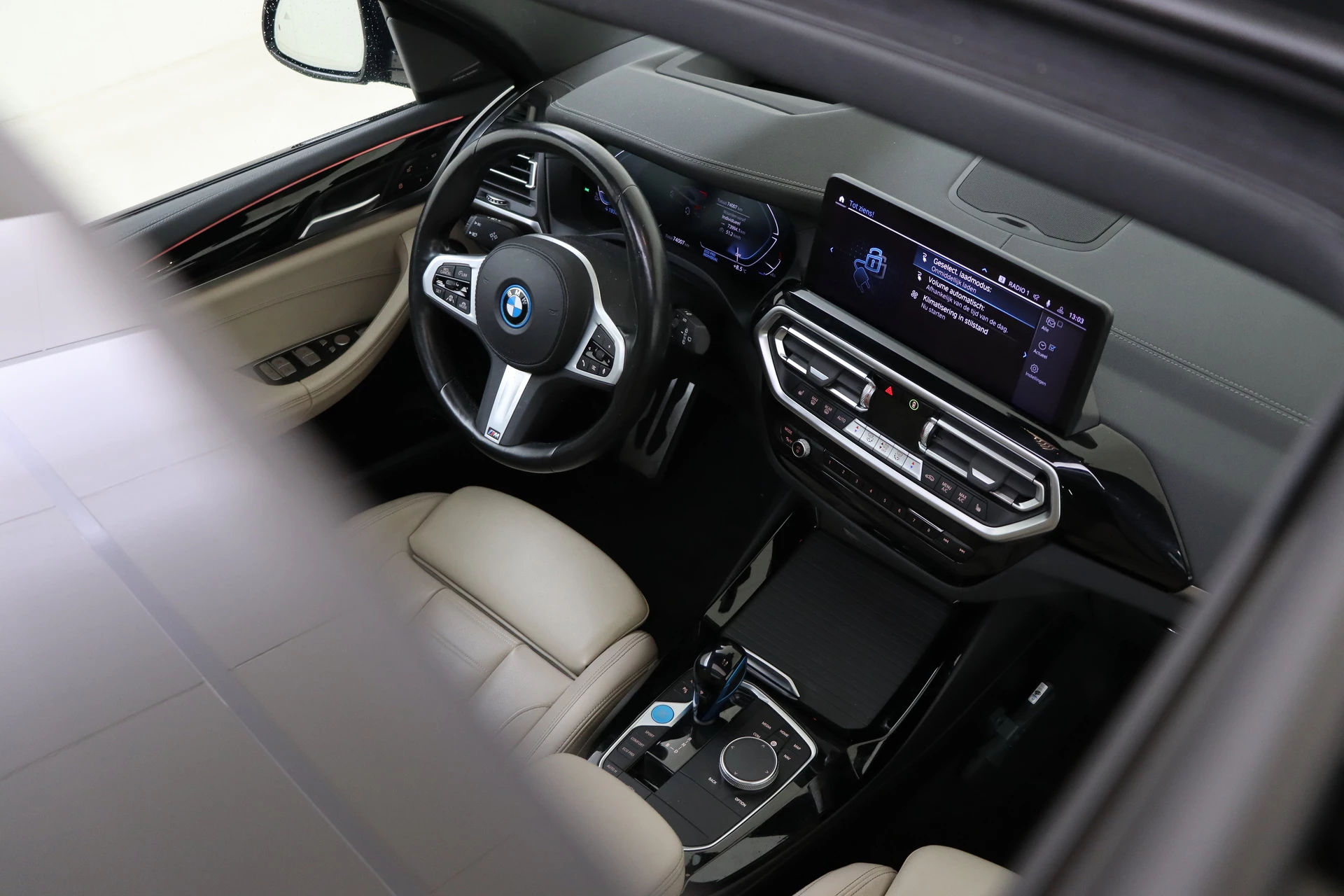 Hoofdafbeelding BMW iX3