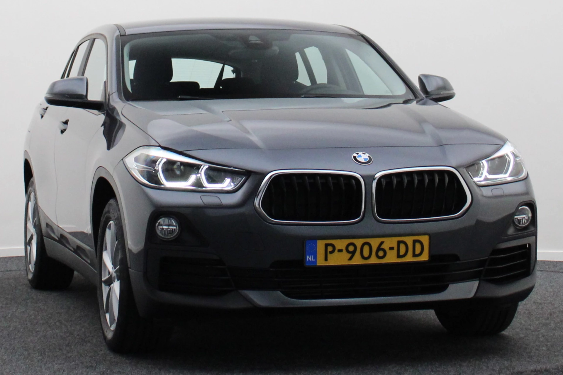 Hoofdafbeelding BMW X2