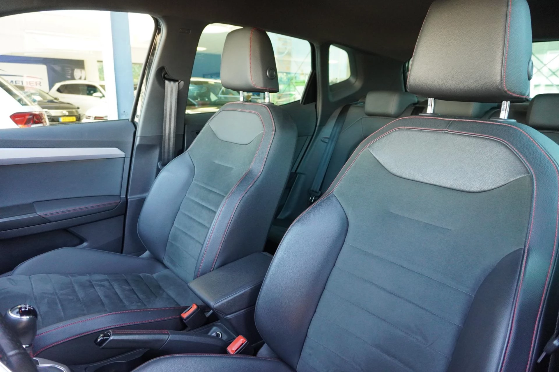 Hoofdafbeelding SEAT Arona