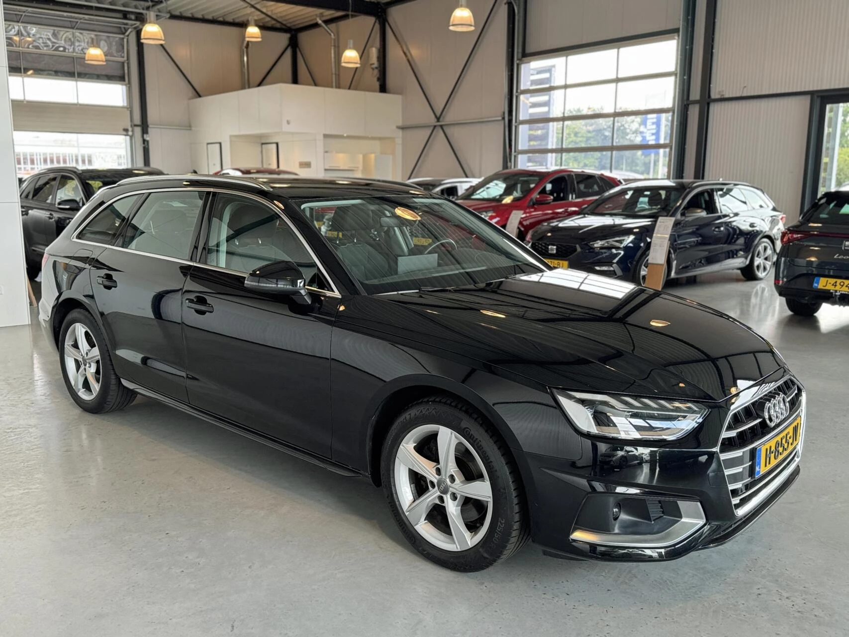 Hoofdafbeelding Audi A4