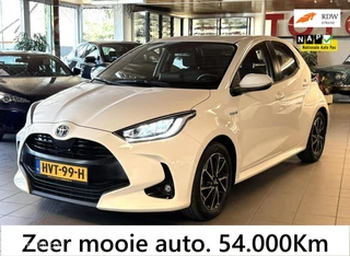 Hoofdafbeelding Toyota Yaris Toyota Yaris 1.5 Hybrid Dynamic 54.473 Km