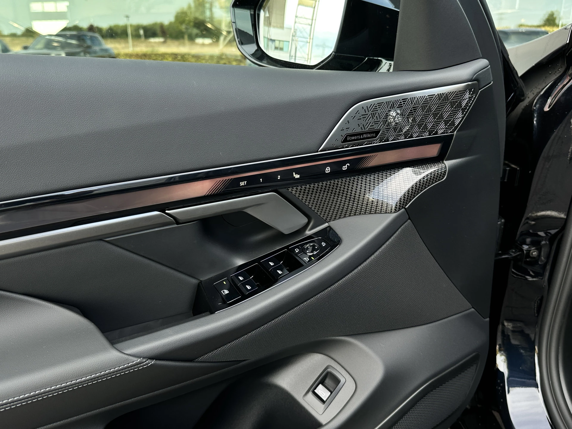 Hoofdafbeelding BMW i5