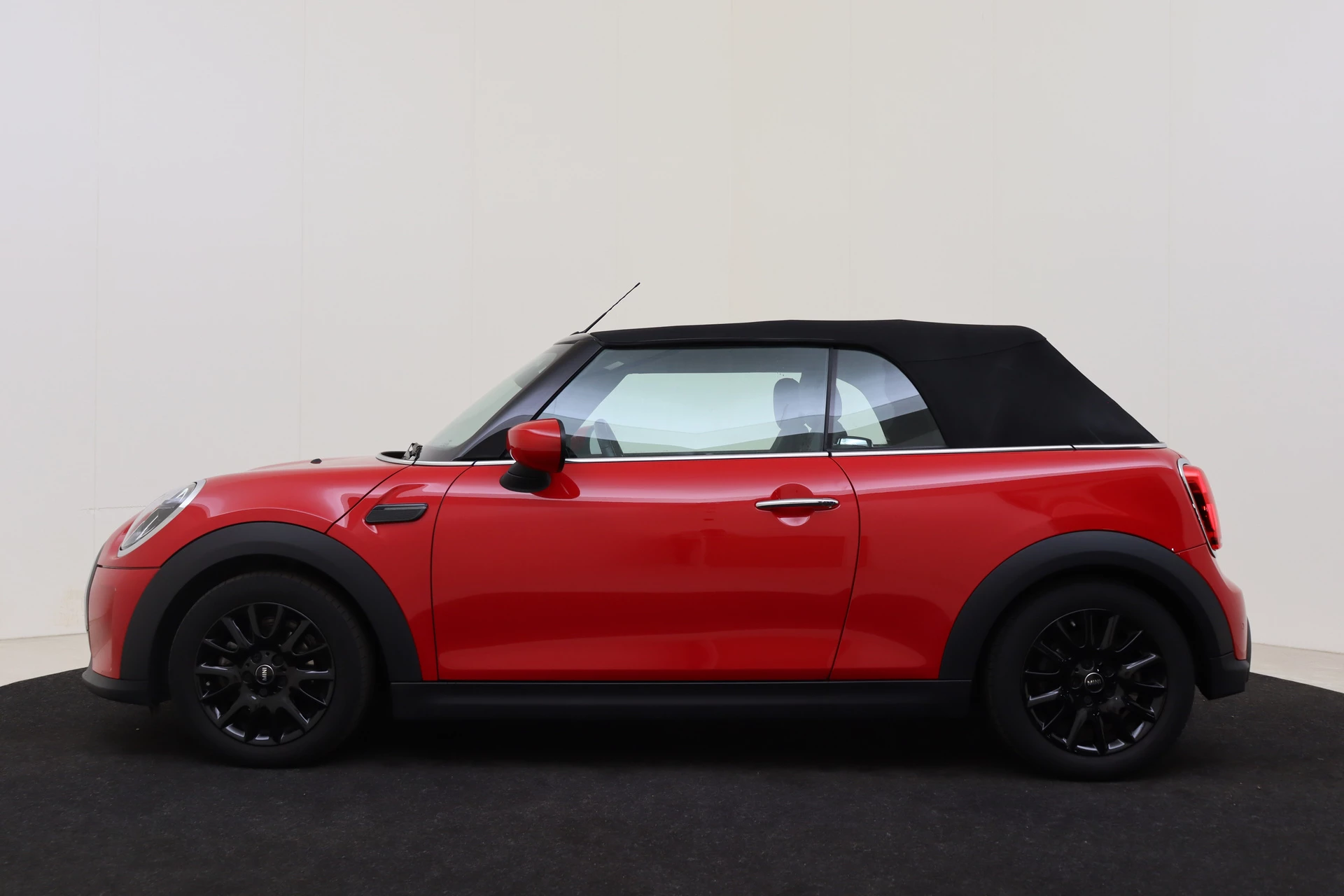 Hoofdafbeelding MINI One Cabrio