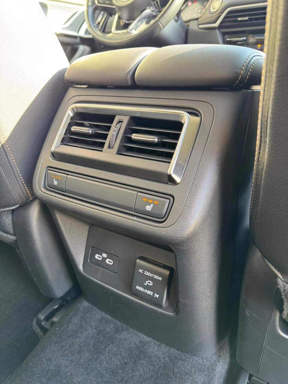 Hoofdafbeelding Mazda CX-60