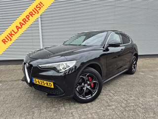 Alfa Romeo Stelvio 2.0 T AWD Super Automaat, panoramadak,trekhaak,cruise,navigatie,achteruitrijcamera,lederen bekleding,parkeersensoren,