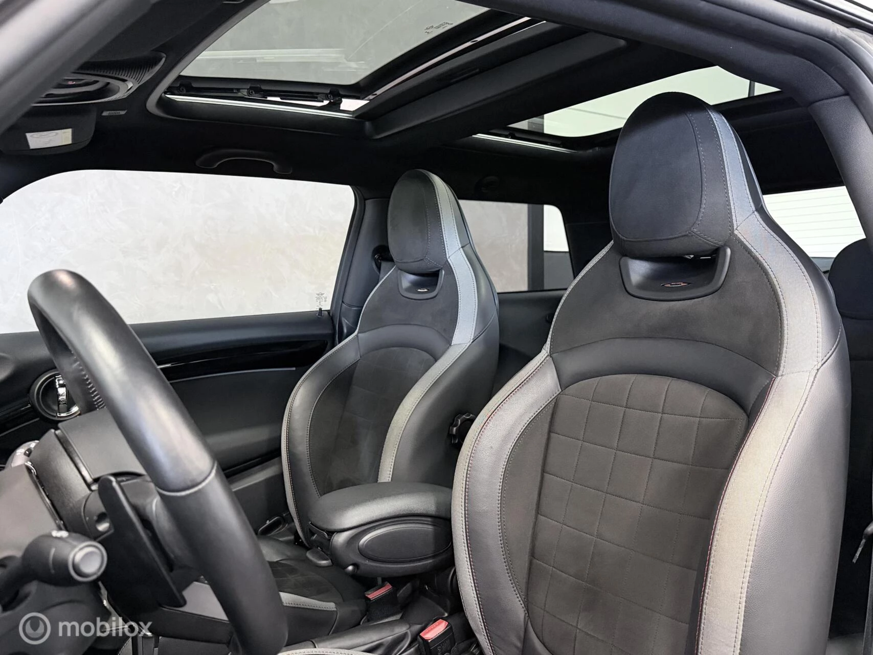 Hoofdafbeelding MINI Cooper S