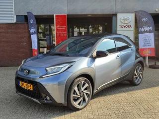 Toyota Aygo X ENVY CABRIO AUTOMAAT PARK-SENSOREN NAVI CLIMA 18'' LM-VELGEN AD-CRUISE APPLE/ANDROID