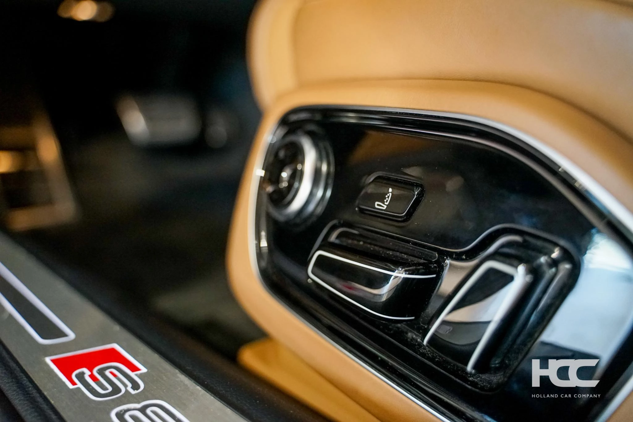 Hoofdafbeelding Audi S8