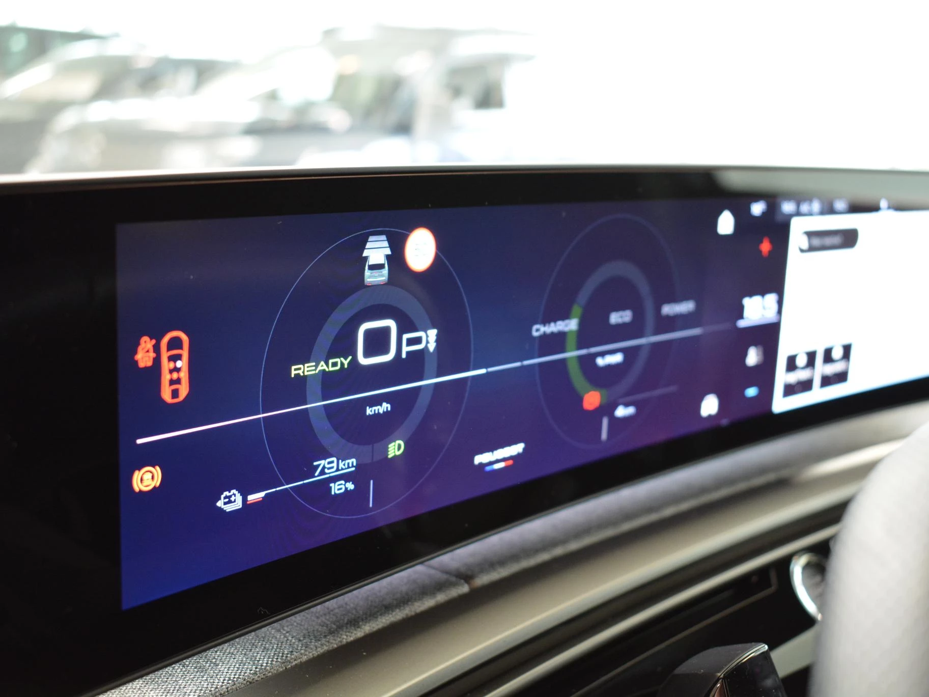 Hoofdafbeelding Peugeot e-3008