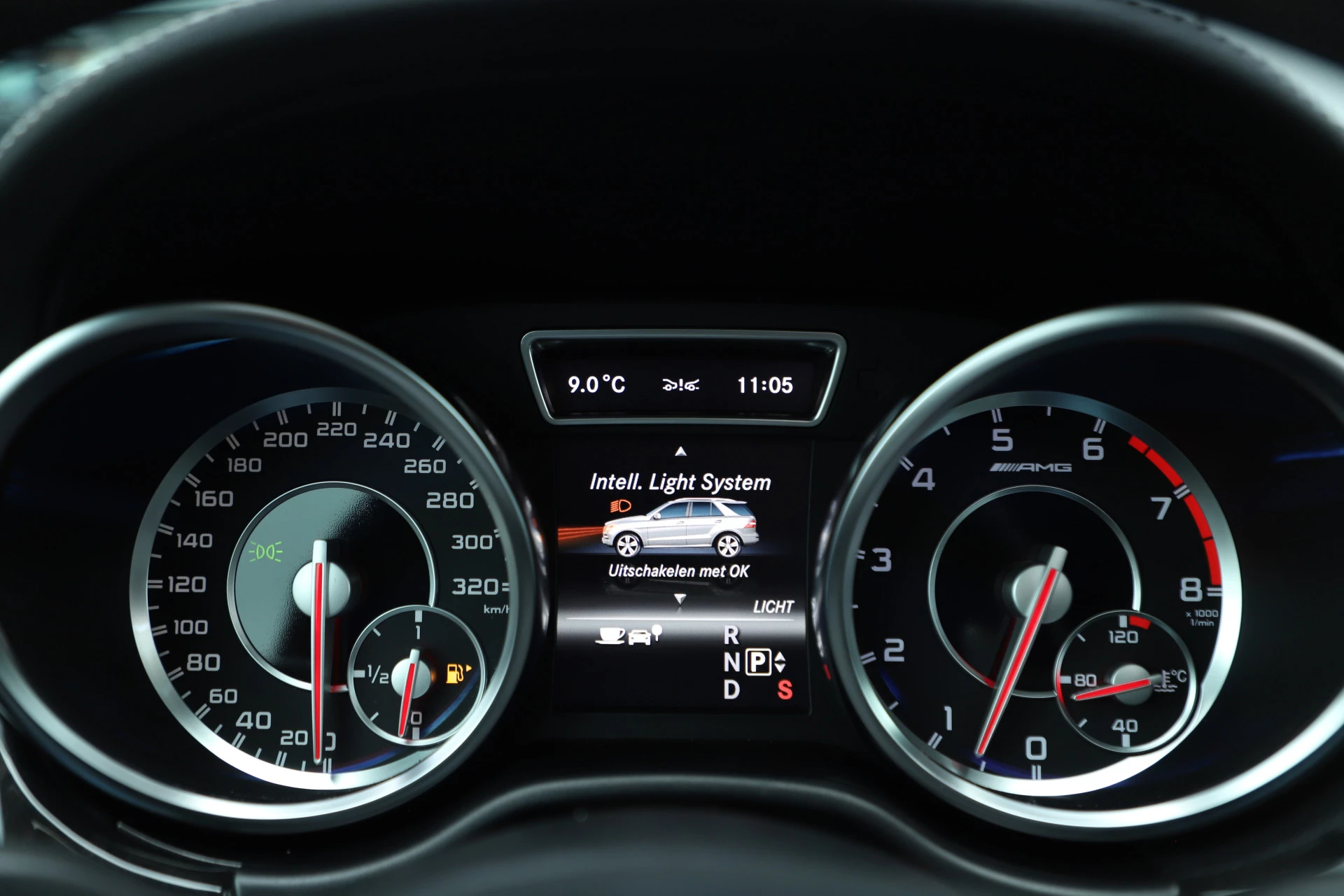 Hoofdafbeelding Mercedes-Benz M-Klasse