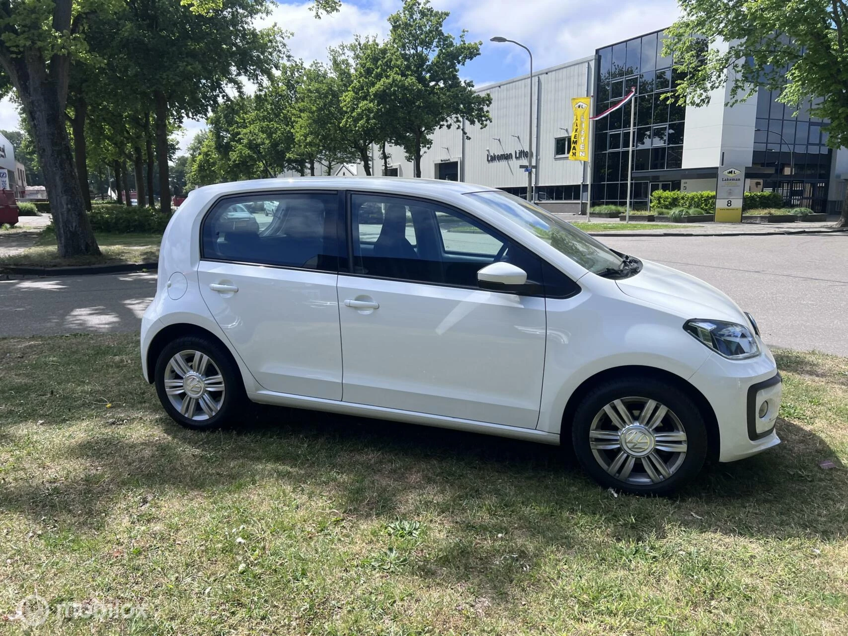 Hoofdafbeelding Volkswagen up!