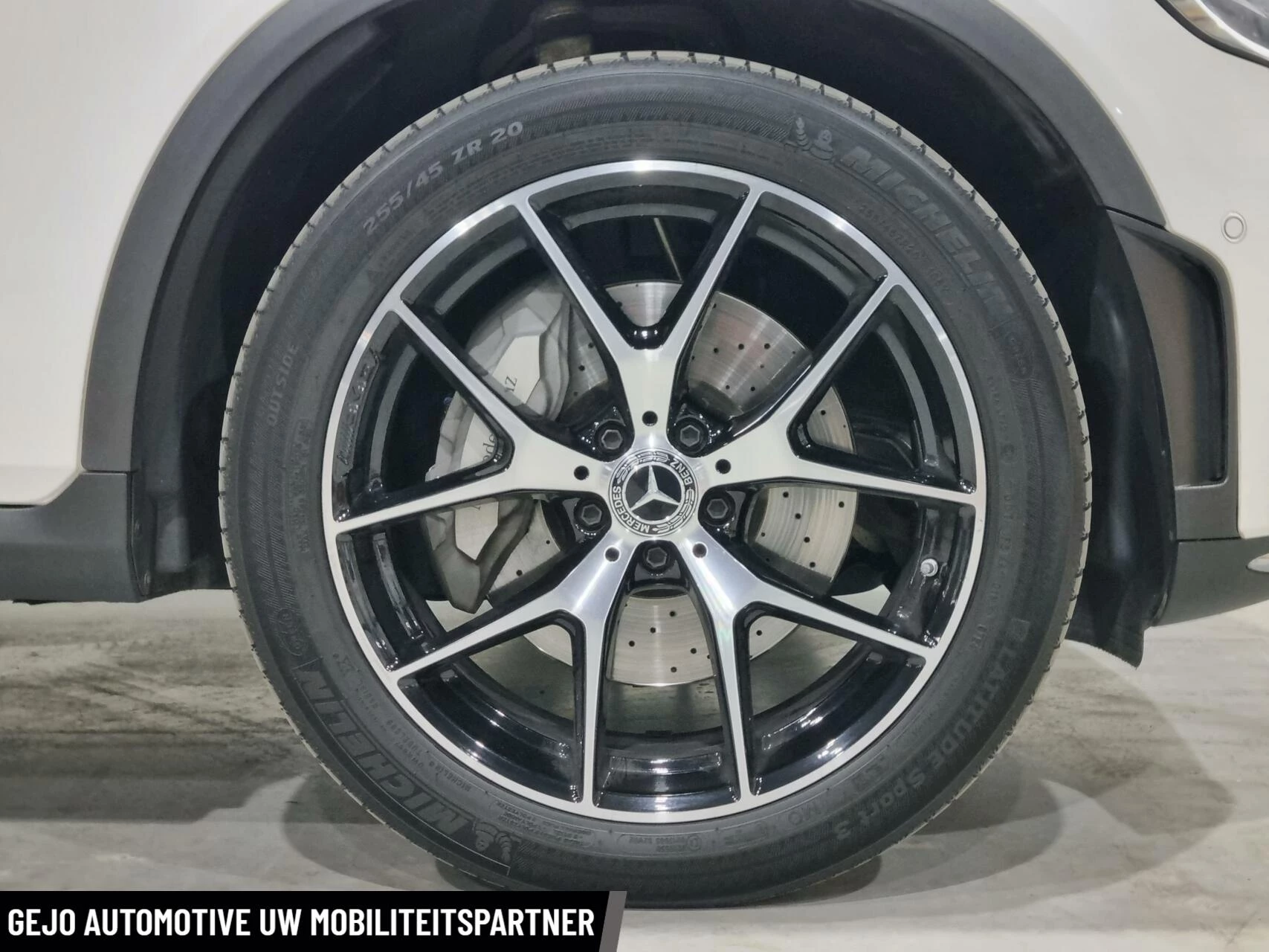 Hoofdafbeelding Mercedes-Benz GLC