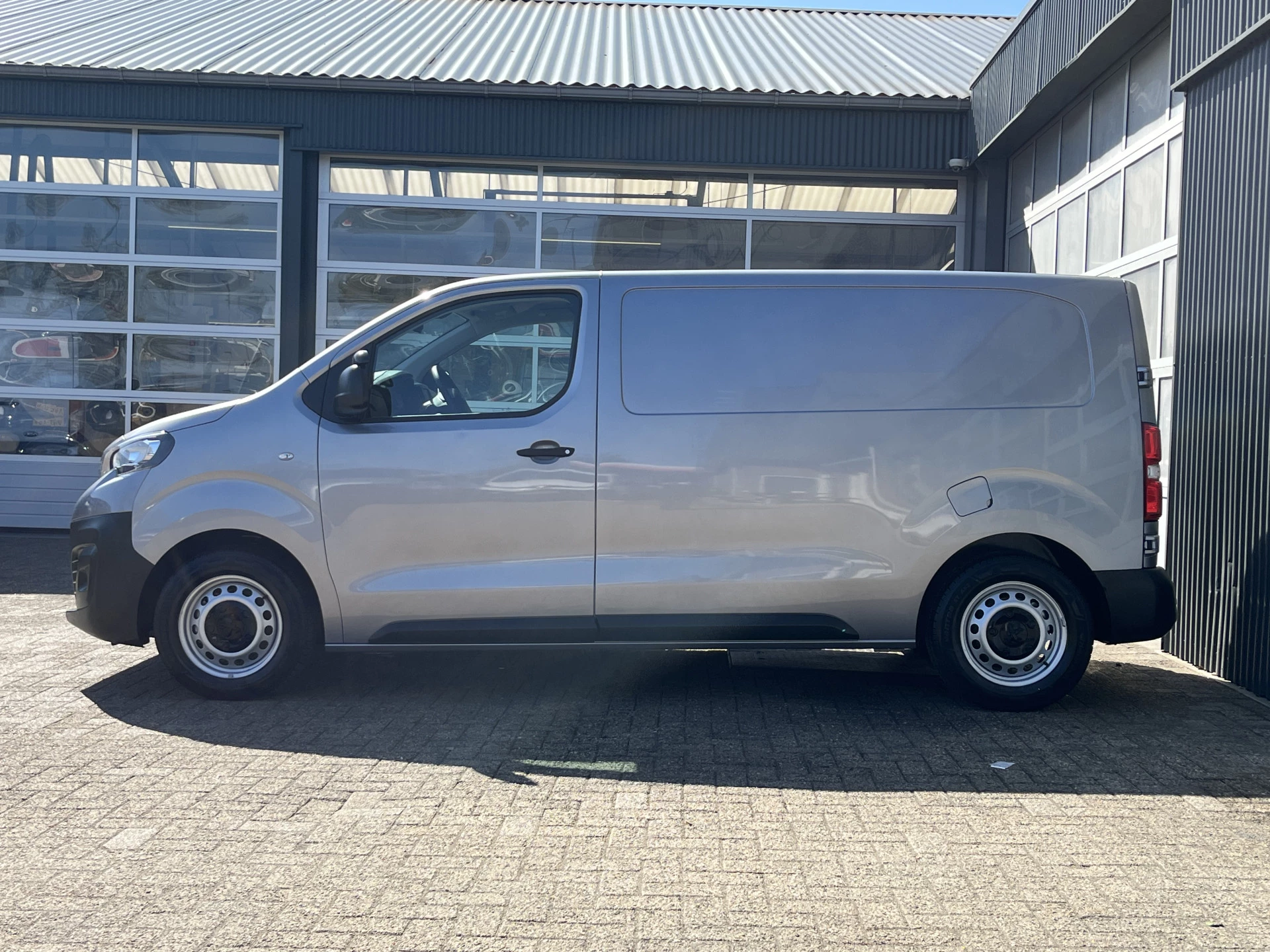 Hoofdafbeelding Peugeot Expert