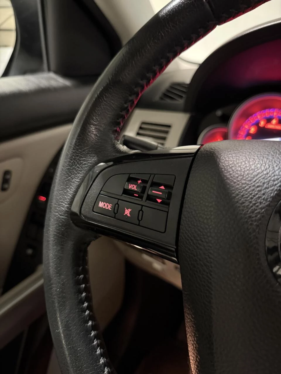 Hoofdafbeelding Mazda CX-9