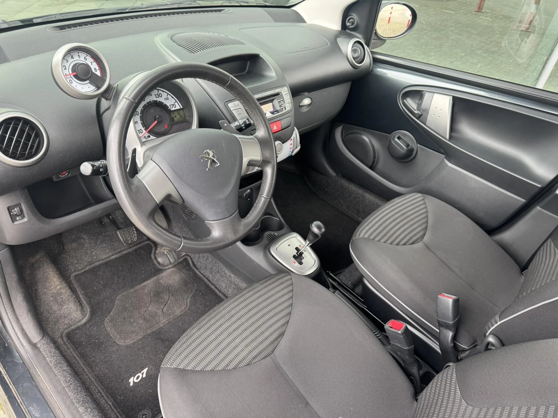 Hoofdafbeelding Peugeot 107