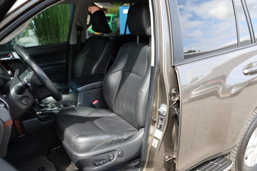 Hoofdafbeelding Toyota Land Cruiser