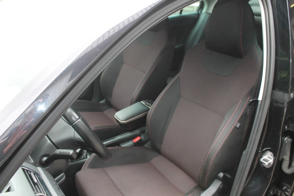 Hoofdafbeelding Škoda Rapid