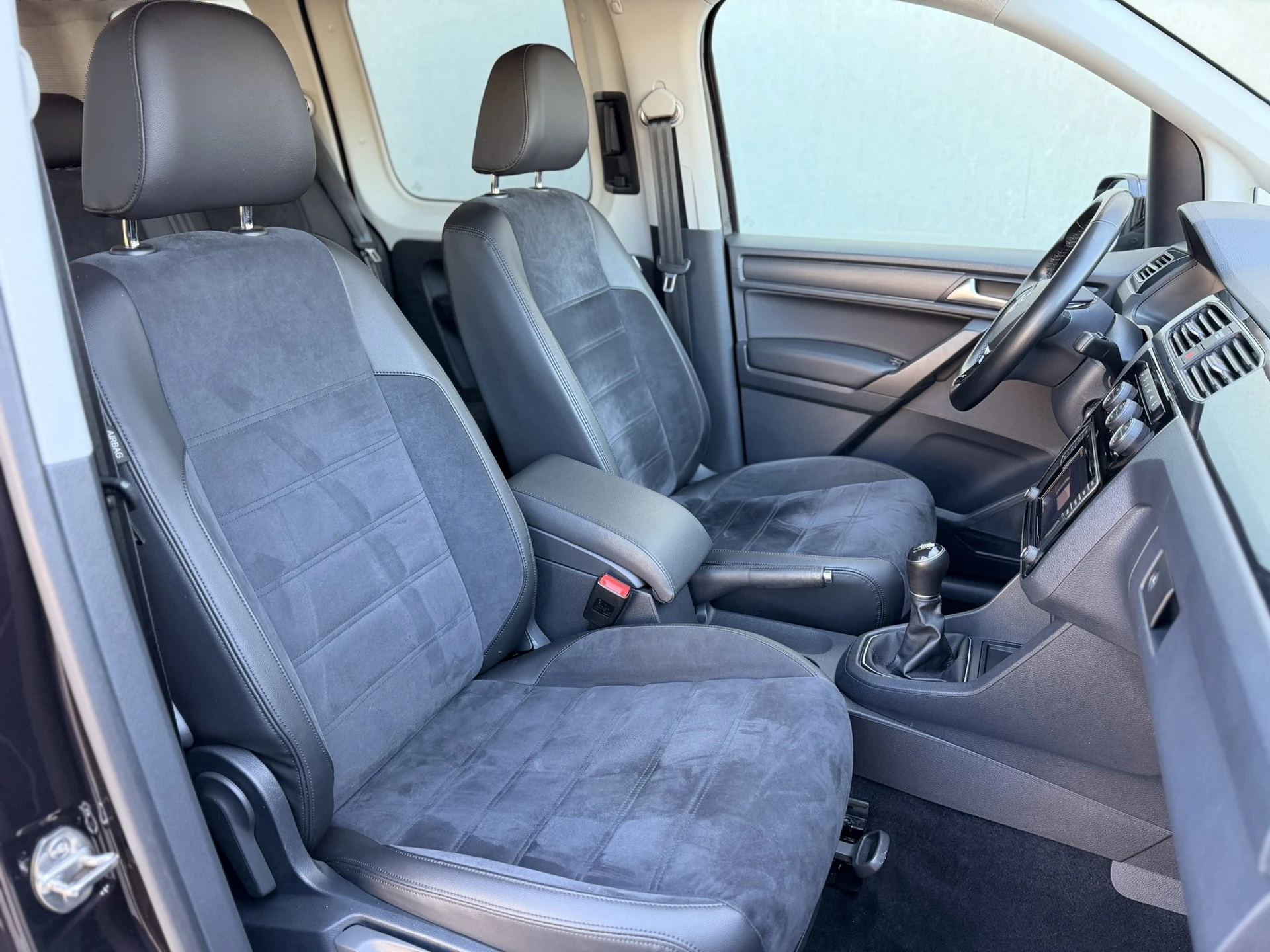 Hoofdafbeelding Volkswagen Caddy