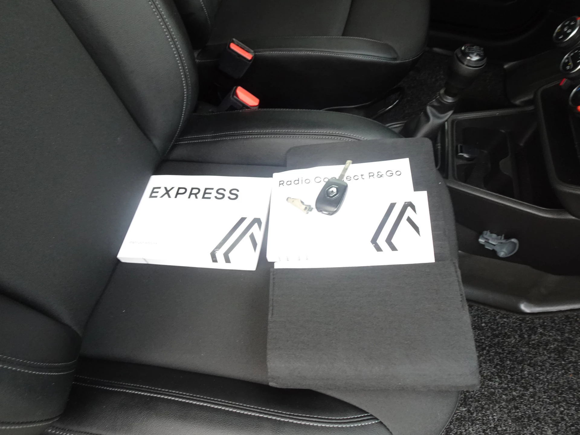 Hoofdafbeelding Renault Express