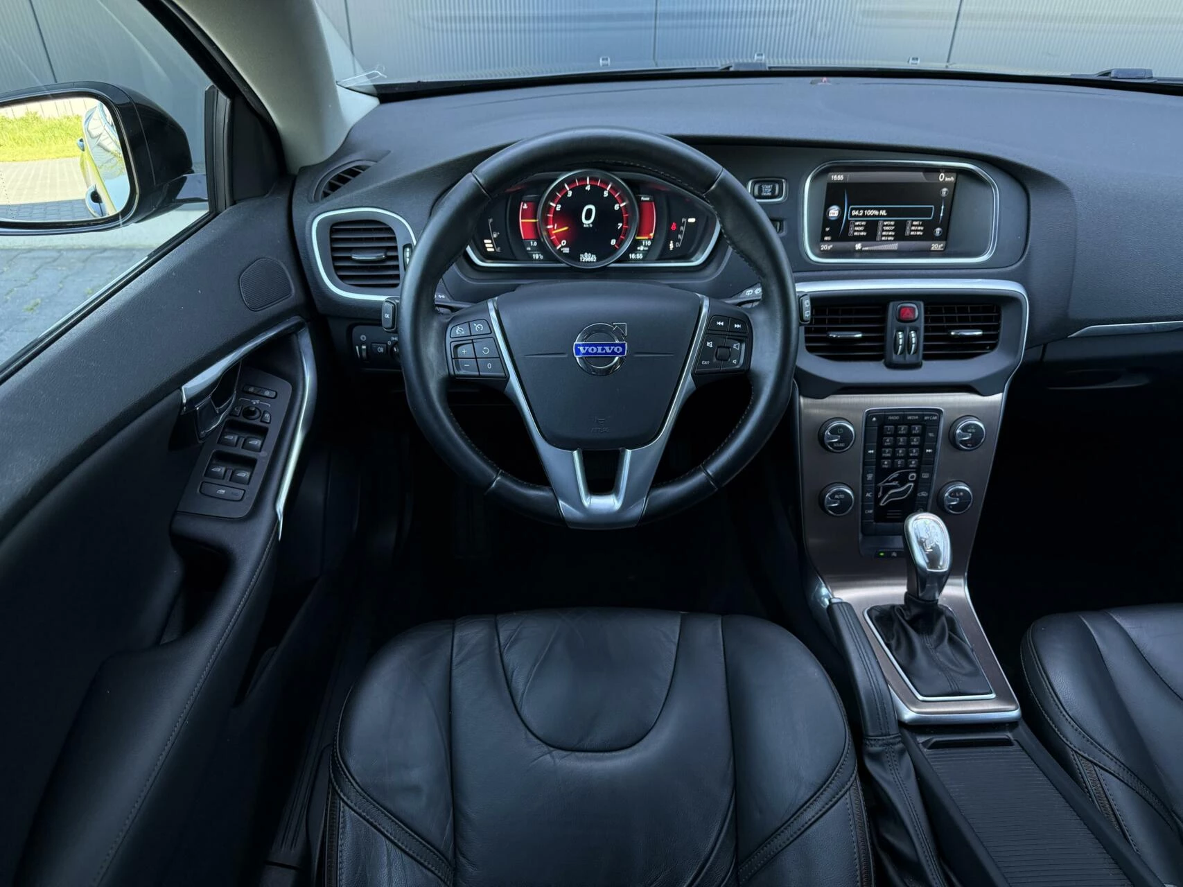 Hoofdafbeelding Volvo V40