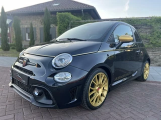 Hoofdafbeelding Fiat 500 Fiat 500 scorpioneore Abarth Turismo 70th Anniversary 1/2000