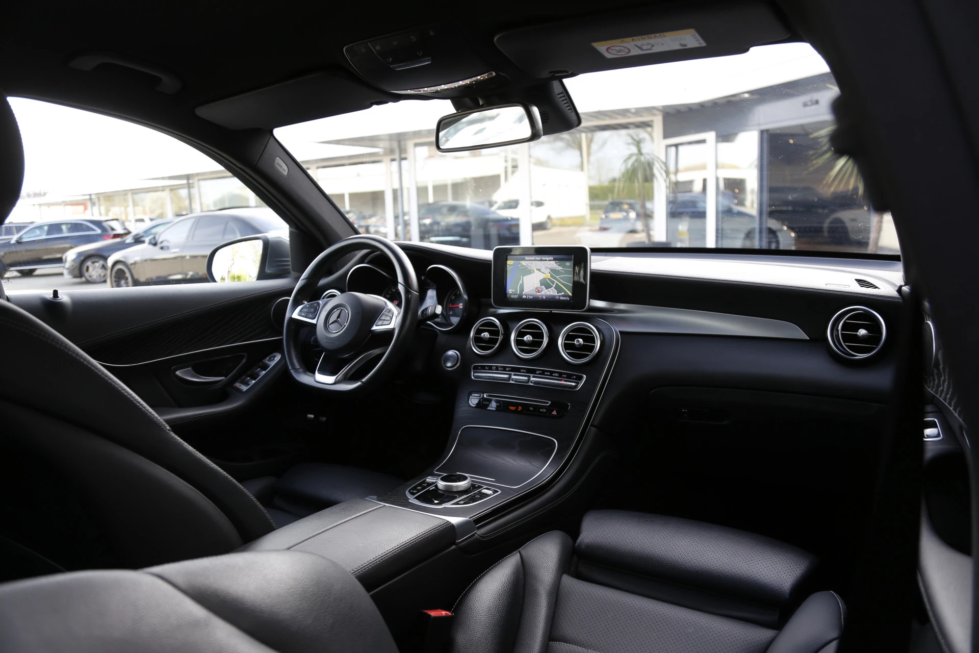 Hoofdafbeelding Mercedes-Benz GLC