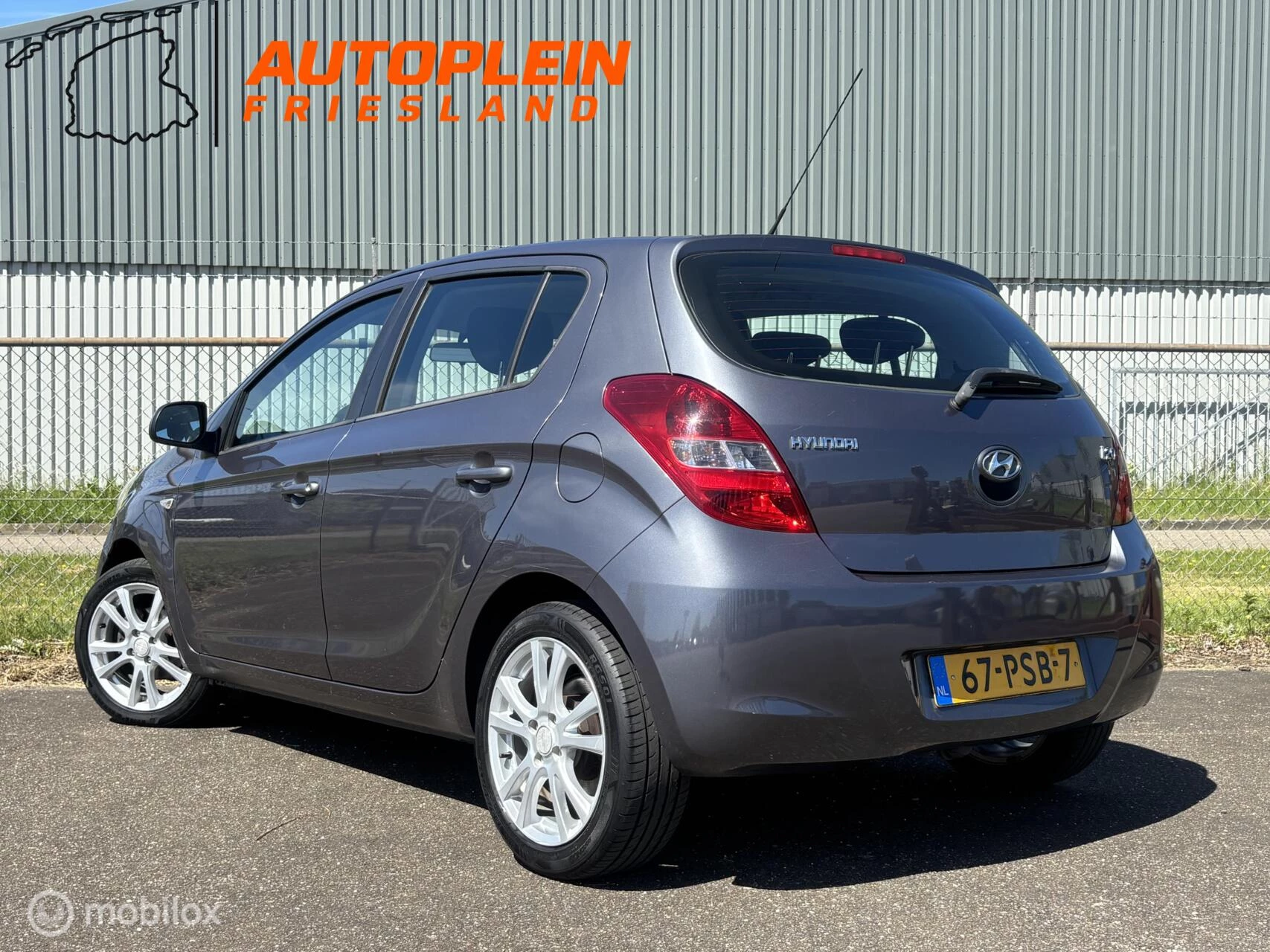 Hoofdafbeelding Hyundai i20