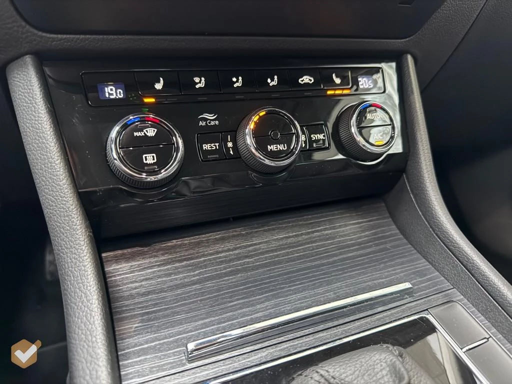 Hoofdafbeelding Škoda Superb