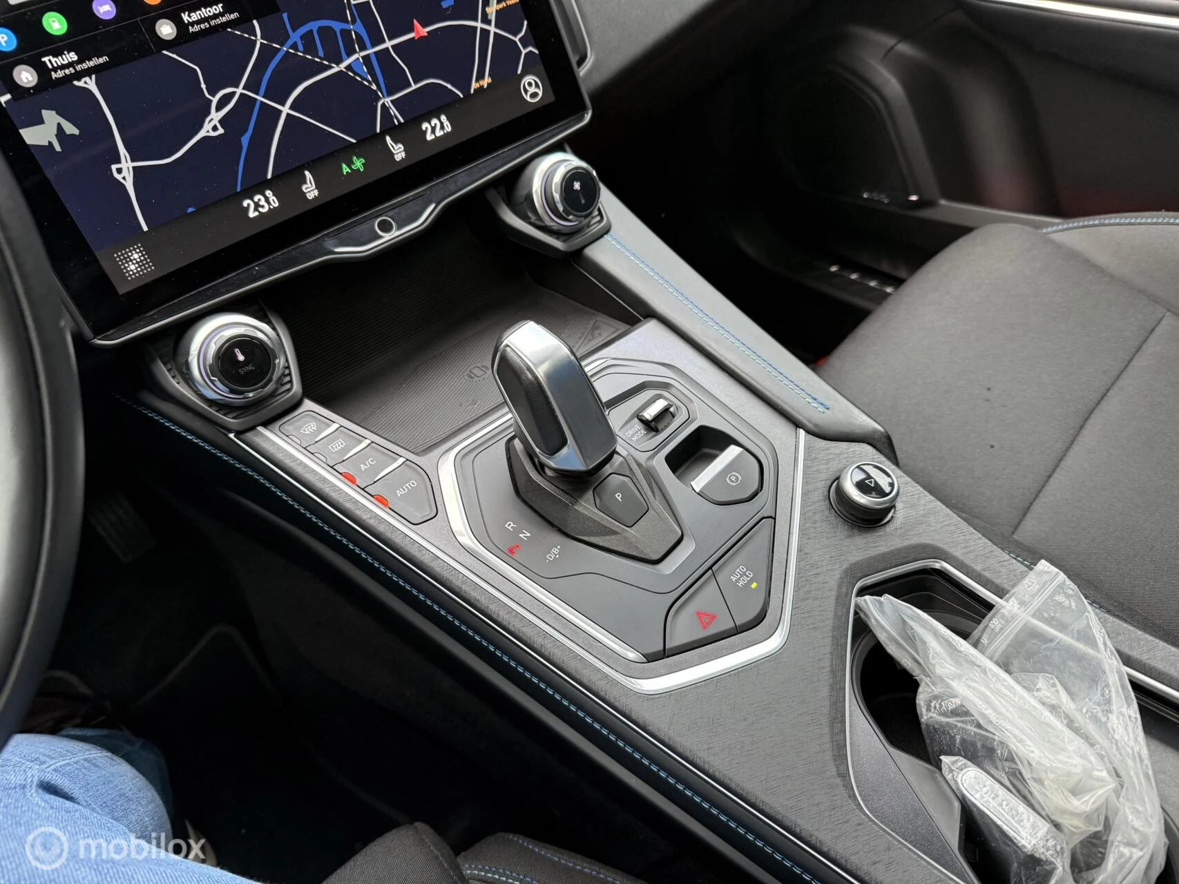 Hoofdafbeelding Lynk & Co 01