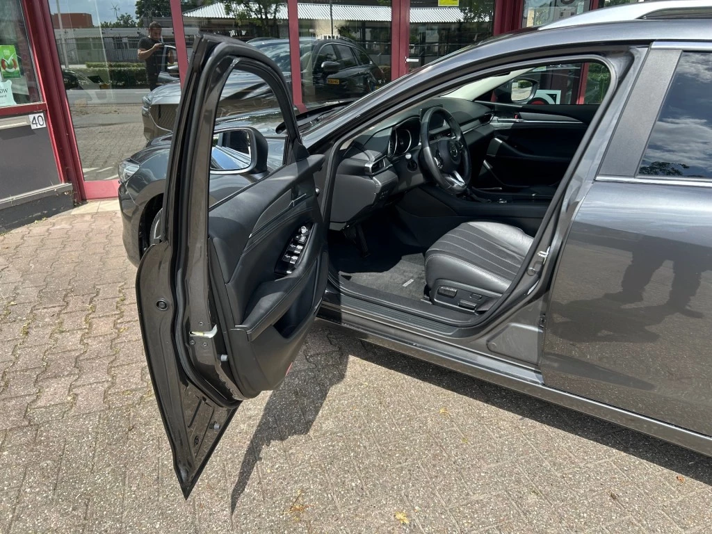 Hoofdafbeelding Mazda 6