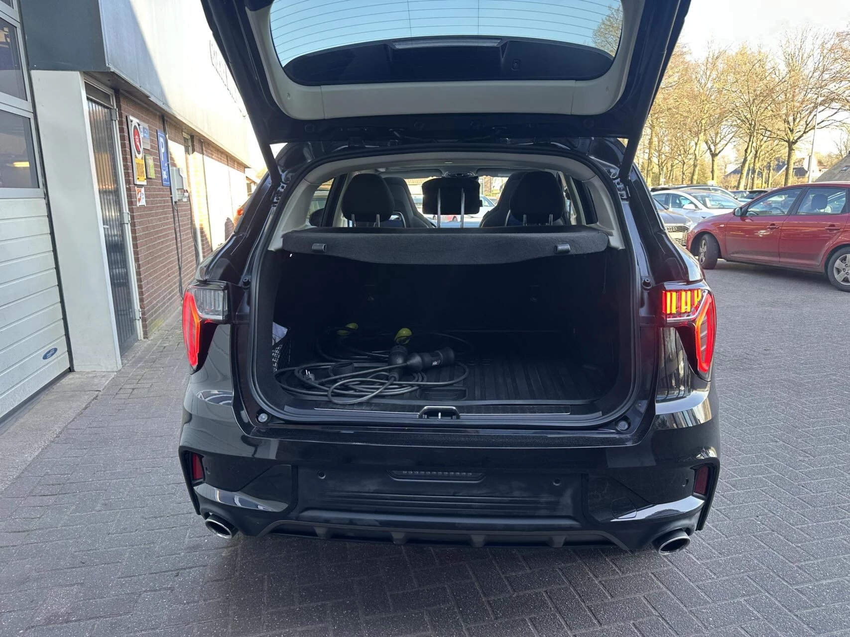 Hoofdafbeelding Lynk & Co 01